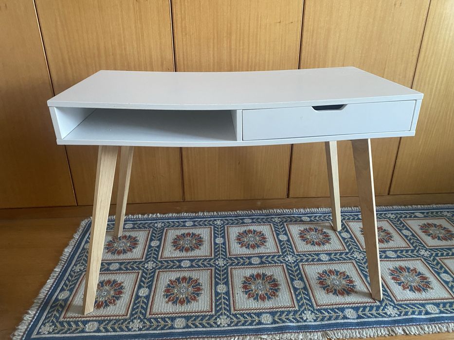 Secretária de estudo