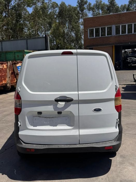 Para peças FORD Transit Courier I