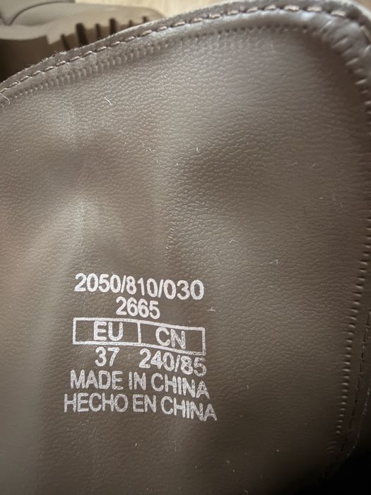 Високі чоботи ZARA 37 / 38 на тракторній підошві хакі