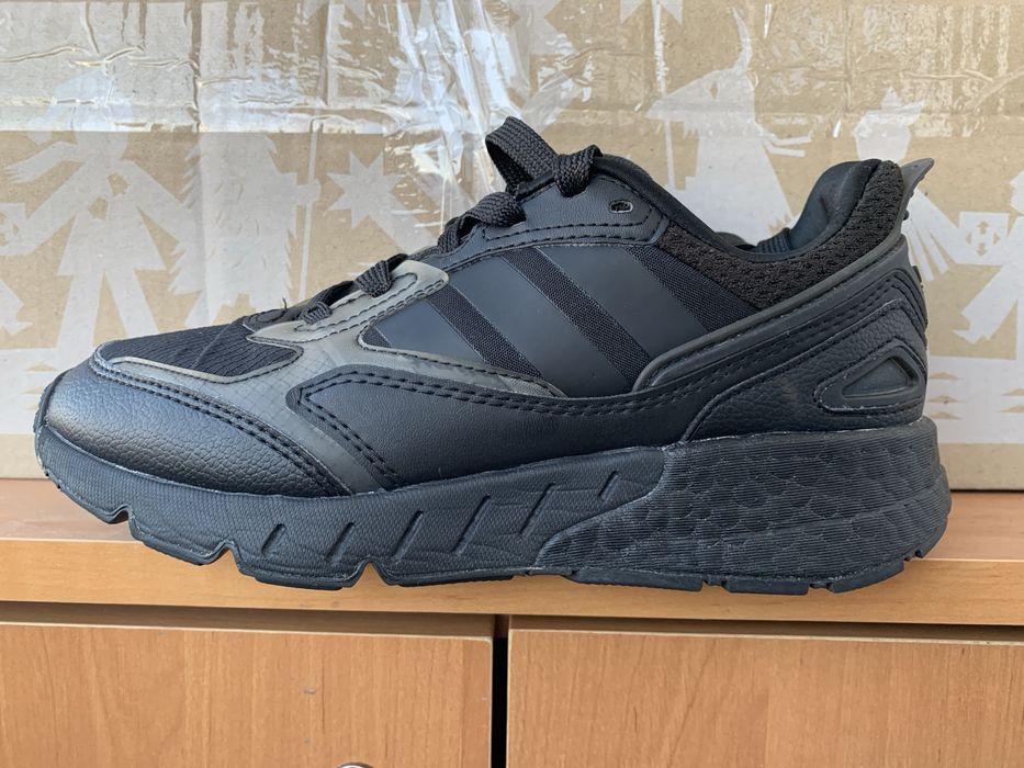кроссовки adidas zx 2k - купити чоловіче взуття - Ціна на OLX.ua