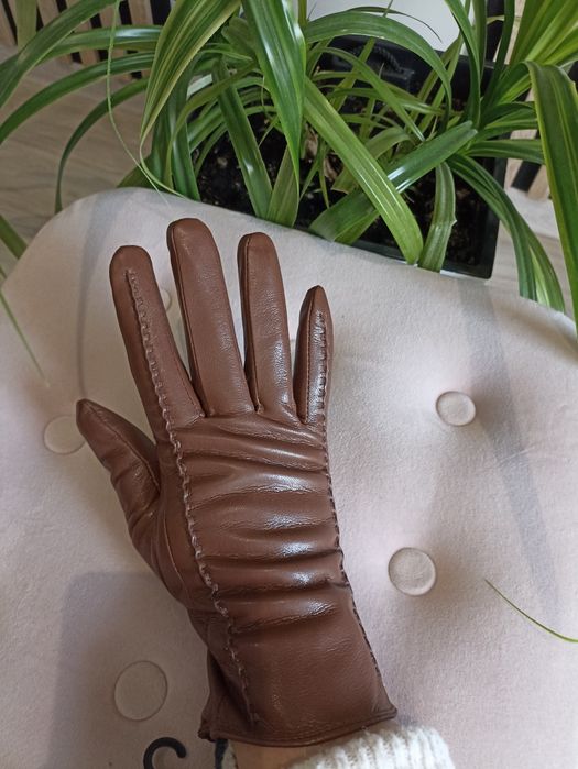 Rękawiczki brązowe roz.uniwersalny