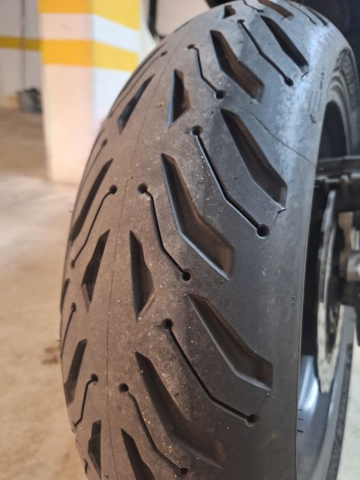 XSR 700 'Garage Metal' 2019