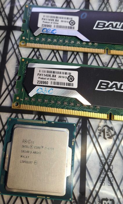 Zestaw podzespołów procesor Intel Core i7-4770, Chłodzenie BOX,  2 x 4GB DDR3 - TANIO - 100% sprawne