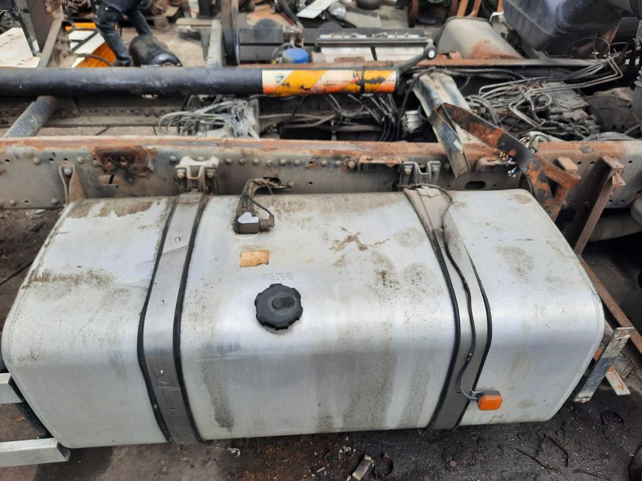 Zbiornik bak paliwa 811.22015.664 600l  Man TGA