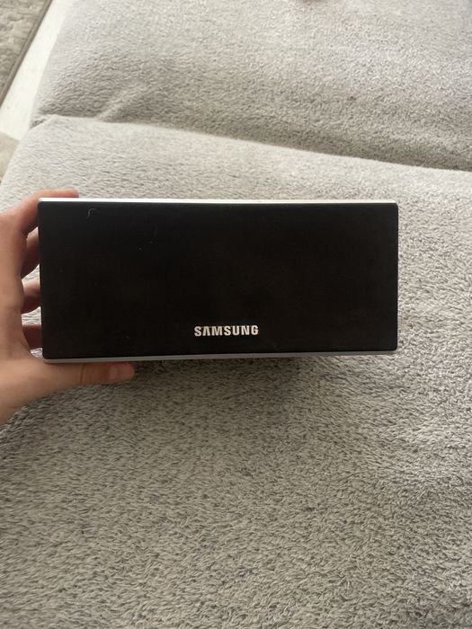 Центральная колонка от домашнего кинотеатра