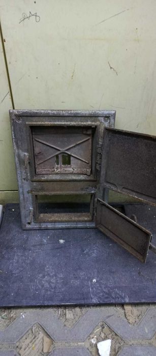 Drzwi żeliwne pieca kaflowego drzwiczki wędzarni kuchni itp.