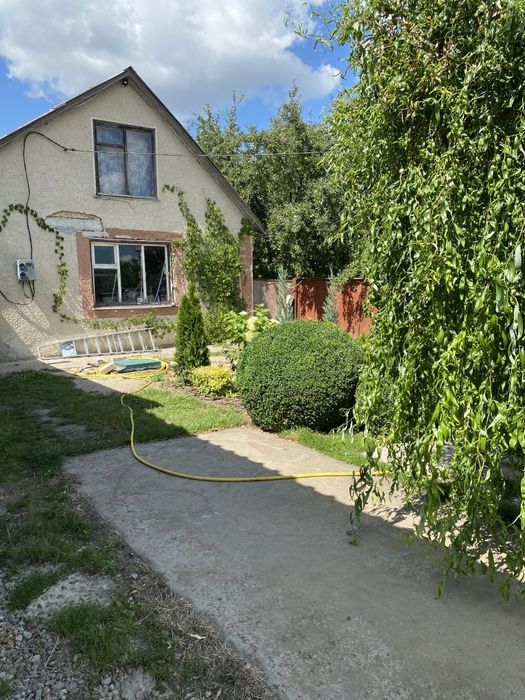 Продам приватний будинок.