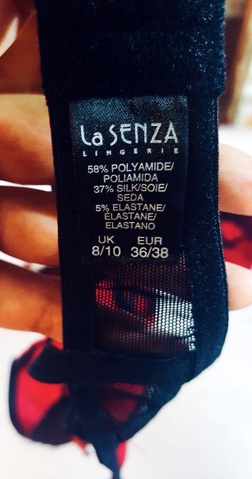 Conjunto Seda LA SENZA Lingerie - 3 peças