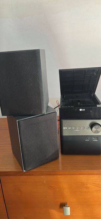 Radio CD LG com comando