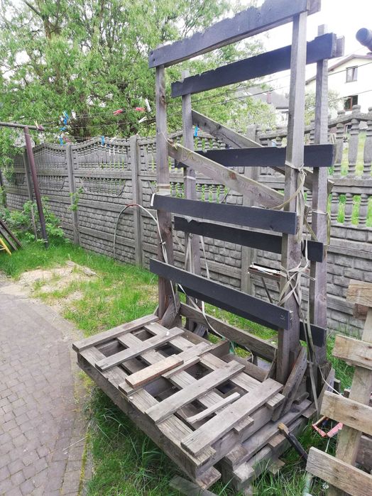 Stelaż do przewozu okien, duża paleta do okien wyłorzona gąbką