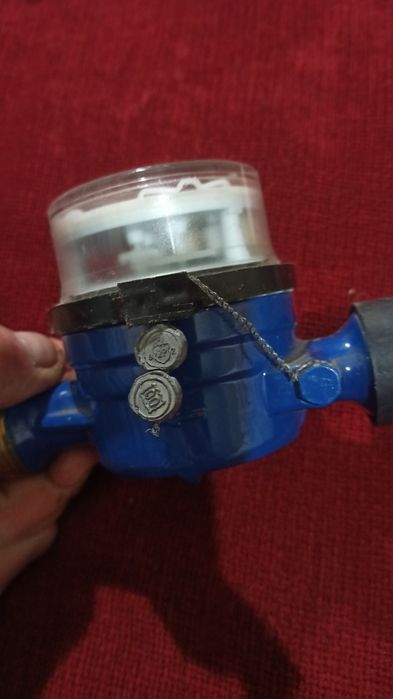 Продам счётчики на воду.