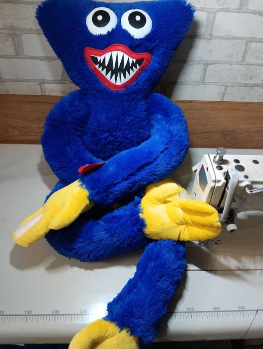 Хагі Вагі/Кісі Місі - велика м'яка іграшка (1 м)