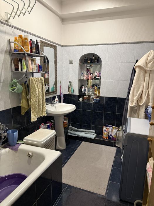 3 кімнатна квартира 84м2, центр, в. Коцюбинського