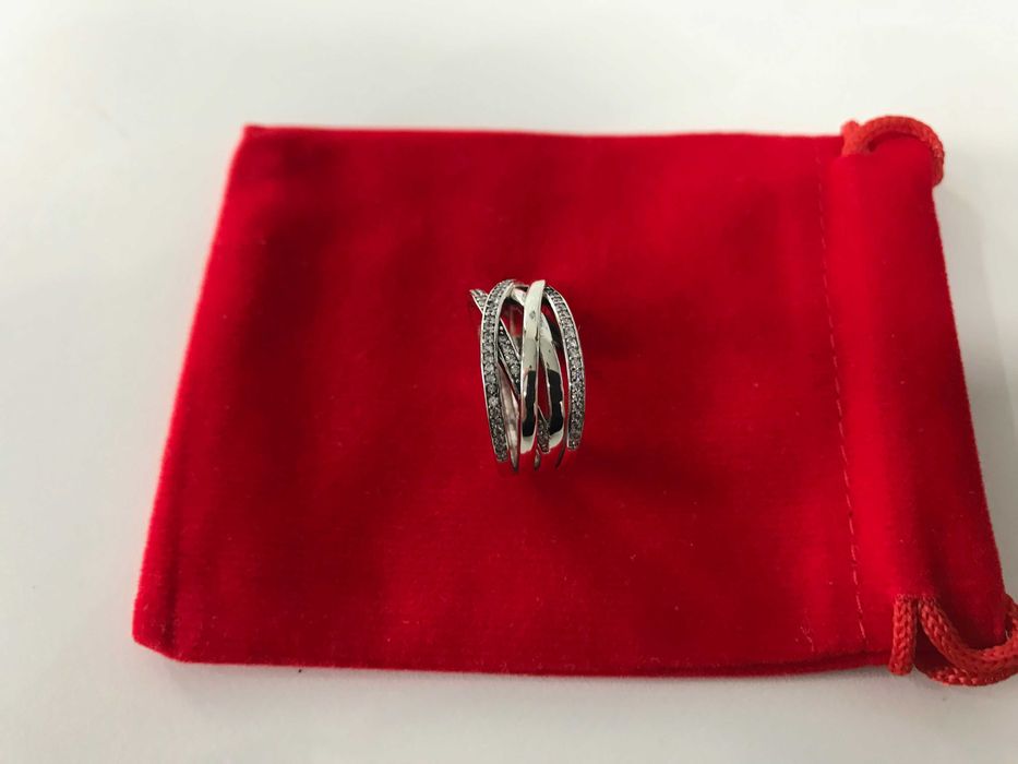 Anel Entwined Pandora em Prata de Lei 925 Novo