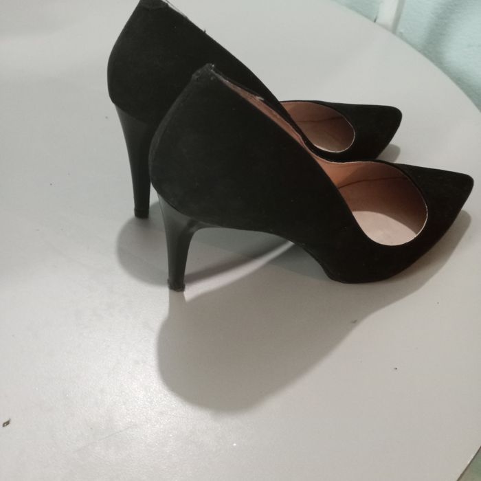 Sapatos senhora salto alto