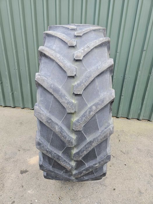 Opona Trelleborg 540/65 - R 38 High 540/65r38 TM 800 Speed