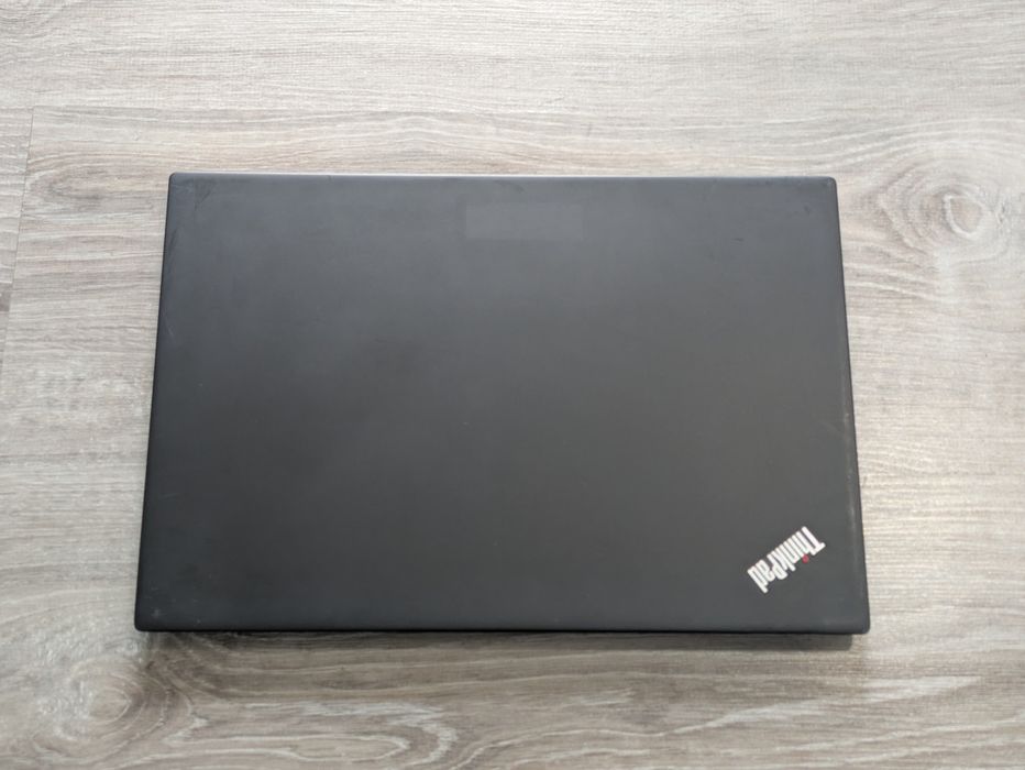 Ноутбук Lenovo t480s i5 8350u 8/256ssd 14.1 Full hd ips