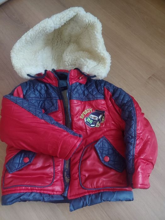 Продам куртку дитячу