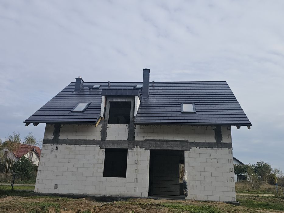 Usługi  Ciesielsko  Dekarskie  Dekarz Blacharz Cieśla Zgrzewanie Papy