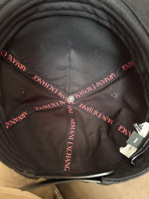 Бейсболка Armani Exchange