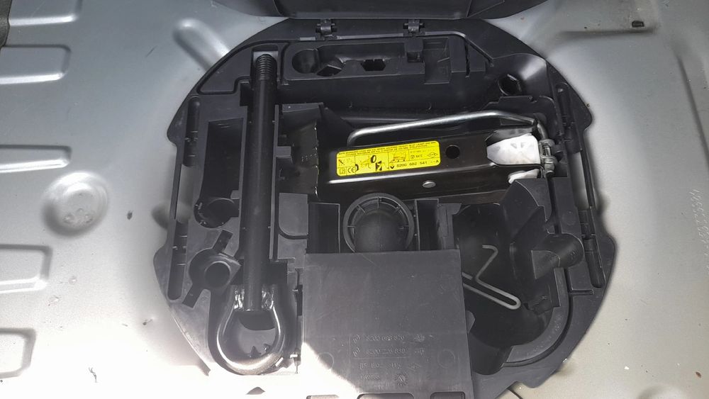 Kit de roda suplente RENAULT Clio III (BR0/1, CR0/1)