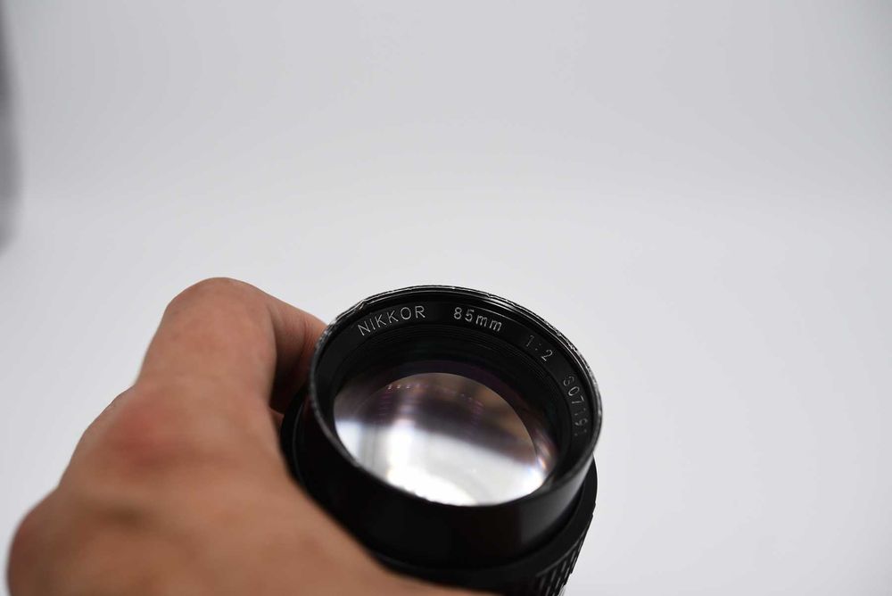 Nikon 85mm f2, AiS Nikkor do Nex, Fujifilm FX, micro 4/3