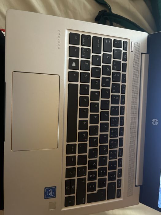 HP ProBook 430 G6 — 8GB RAM / 256GB
