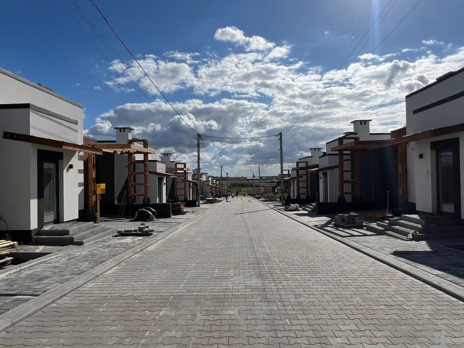 Продам котедж в КМ "Друзі" без комісії для покупця!