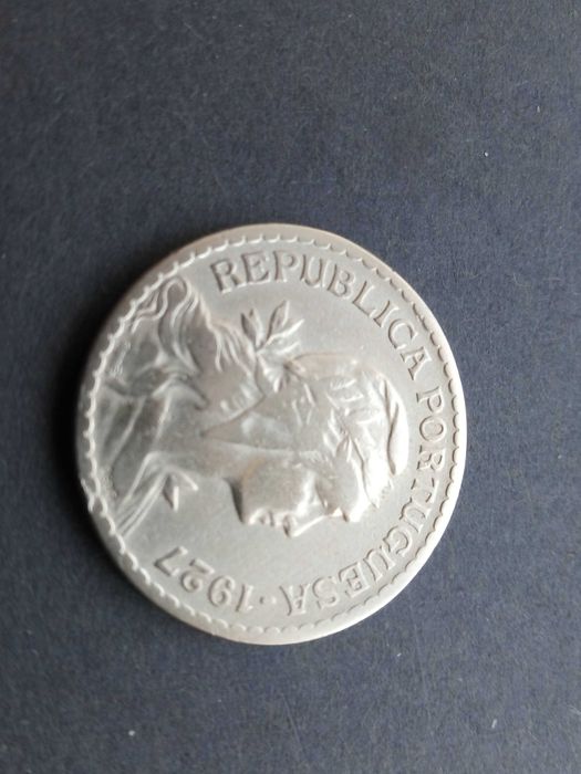 1 moeda de 1$00 1927 alpaca rara em muito bom estado ver foto