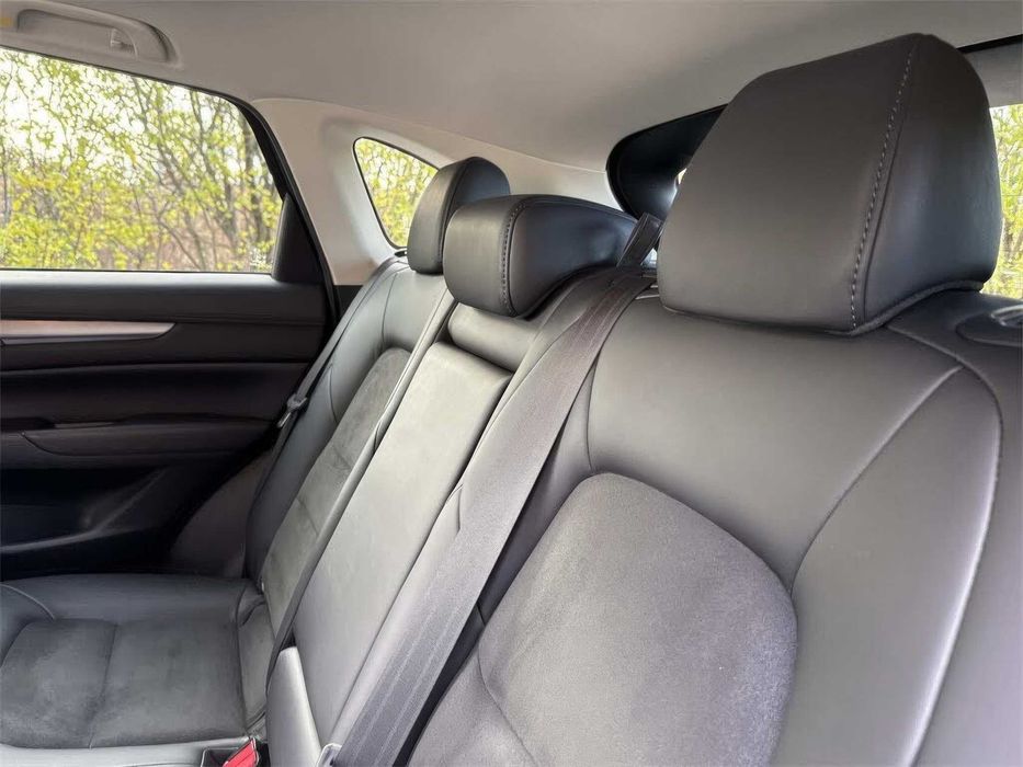 Mazda CX-5 Touring      2018