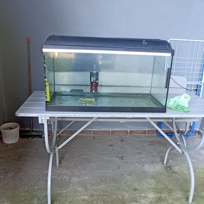 Sprzedam akwarium 112l z pokrywa.w zestawie pompka,grzałka, filtr