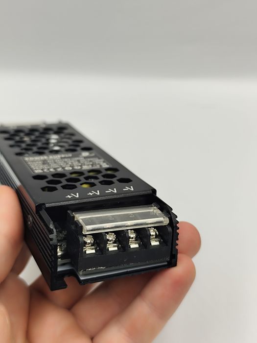 NOWY Transformator LED 12 V, 100 W, zasilacz LED 8A 220 V AC do 12 V