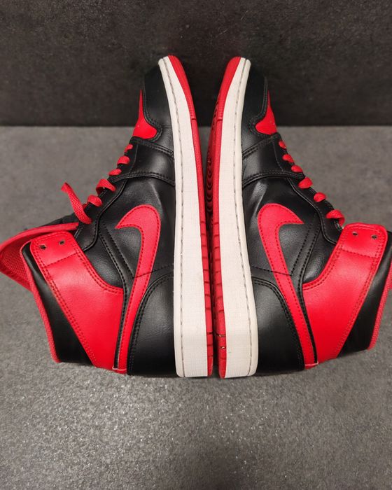 Nike air Jordan 1 mid r. 42.5