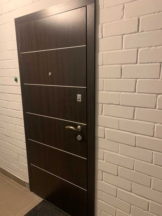 Продаж квартири 54 кв.м район ТРЦ"Hollywood" 4 поверх, з індивідуальним газовим опаленням