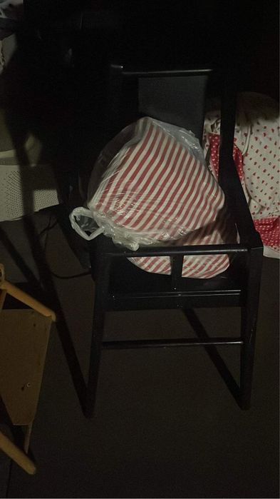 Ikea Blames krzeslo do karmienia