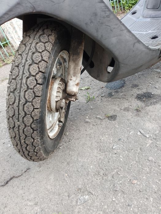 Продам скутер Хонда Діо 18 з регістрацією.