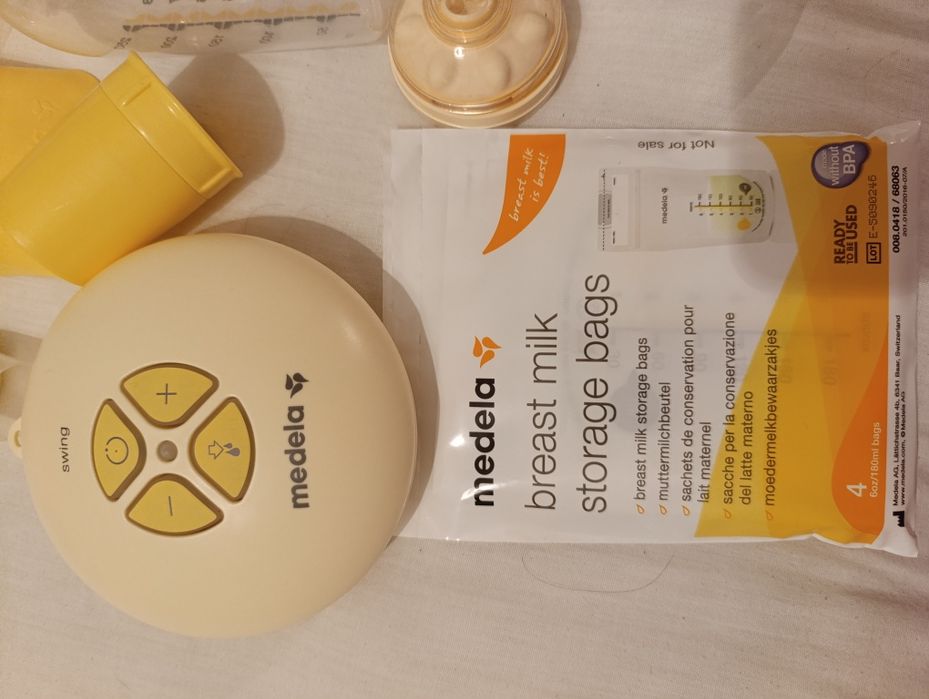 Extrator de leite materno Medela Swing