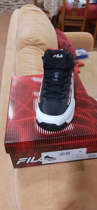 NOVA Sapatilha FILA n° 38