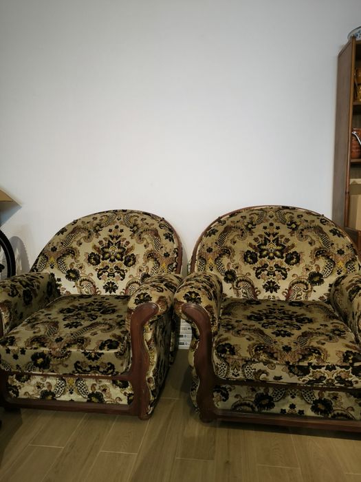 Vendo dois Sofás em tecido aveludado