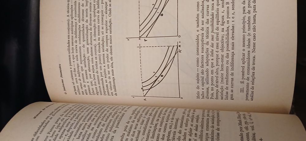 Manual de Finanças Públicas e Direito Financeiro vol.l de 1974 de António Luciano de Sousa Franco