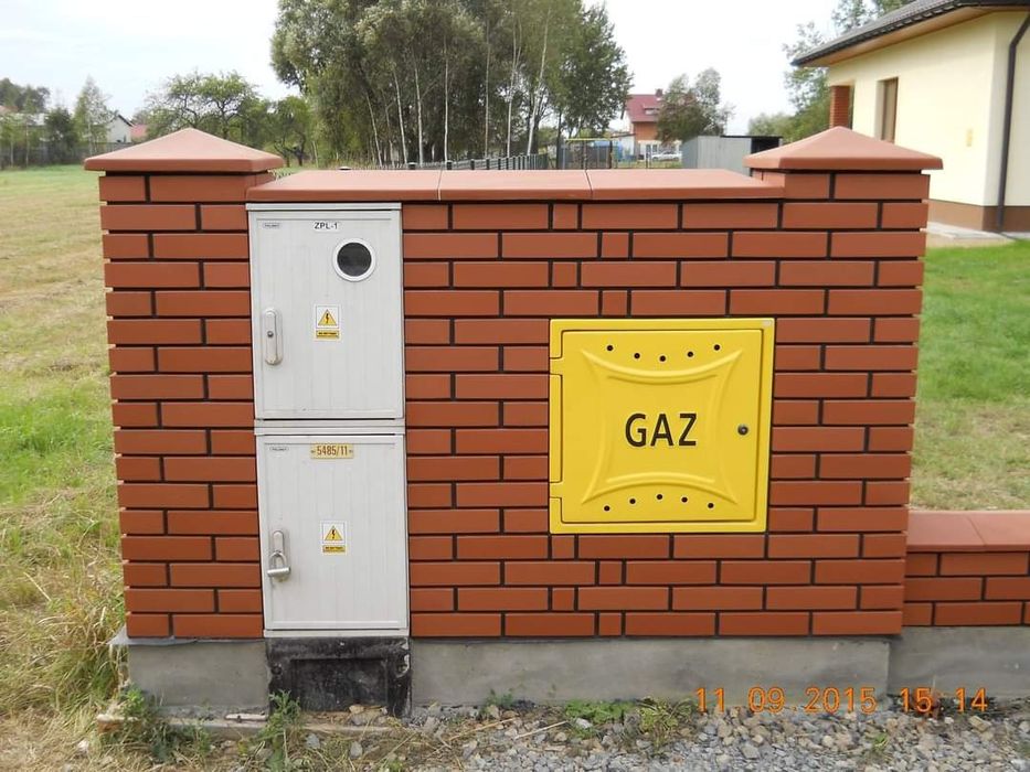 Murowanie z klinkieru.