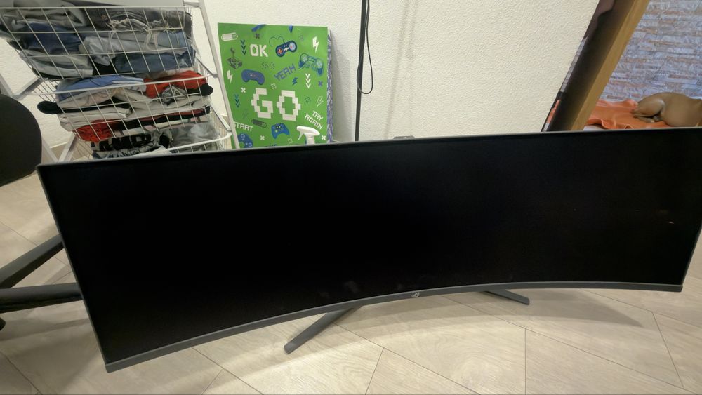 Asus rog strix 49p 144Hz usado a funcionar perfeitamente
