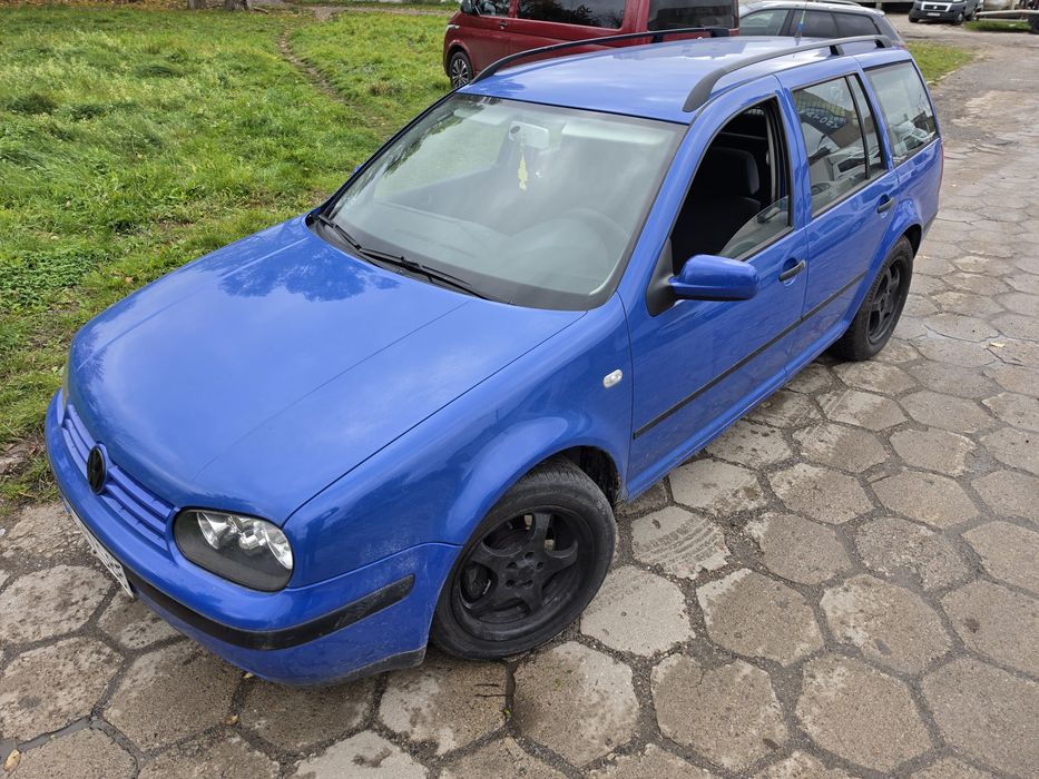 Vw Golf Kombi  2.0 Benzyna Hak Alufelgi