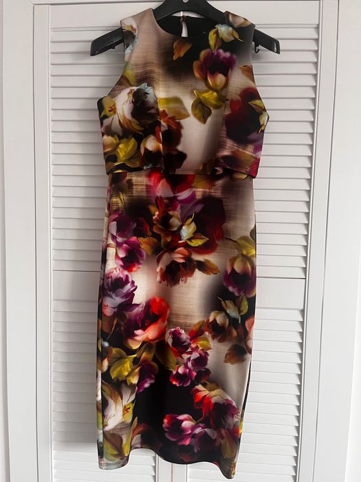 Sukienka/idealna na komunię