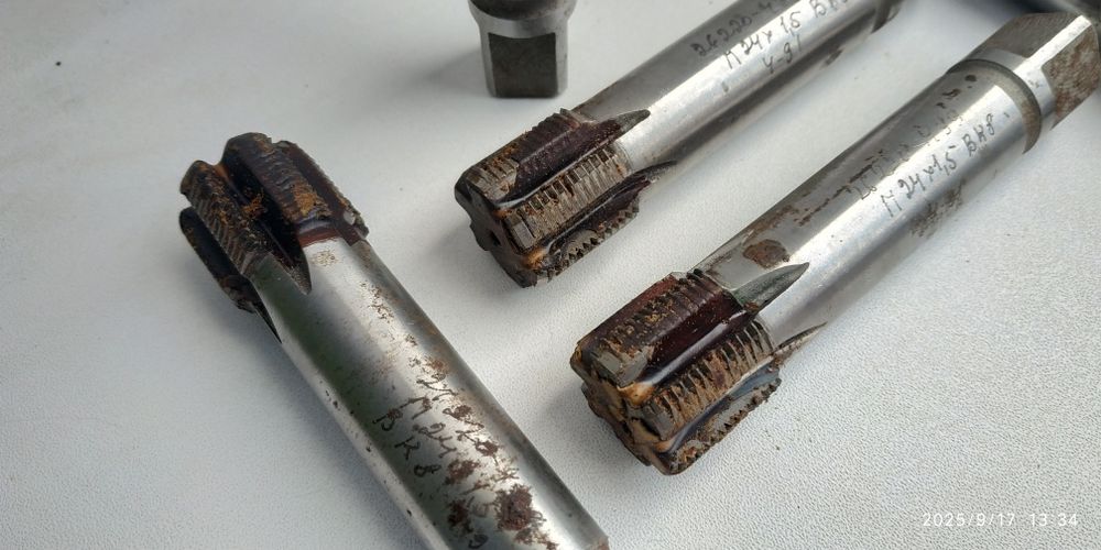 Метчик   М24х1,5