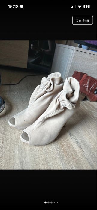 Piękne buty na obcasie