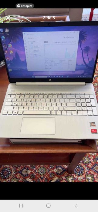 Notebook usado em bom estado. Negociável