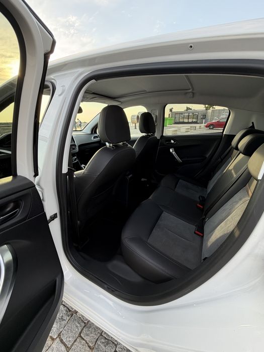 Peugeot 208 1.2 puretech Gt Line