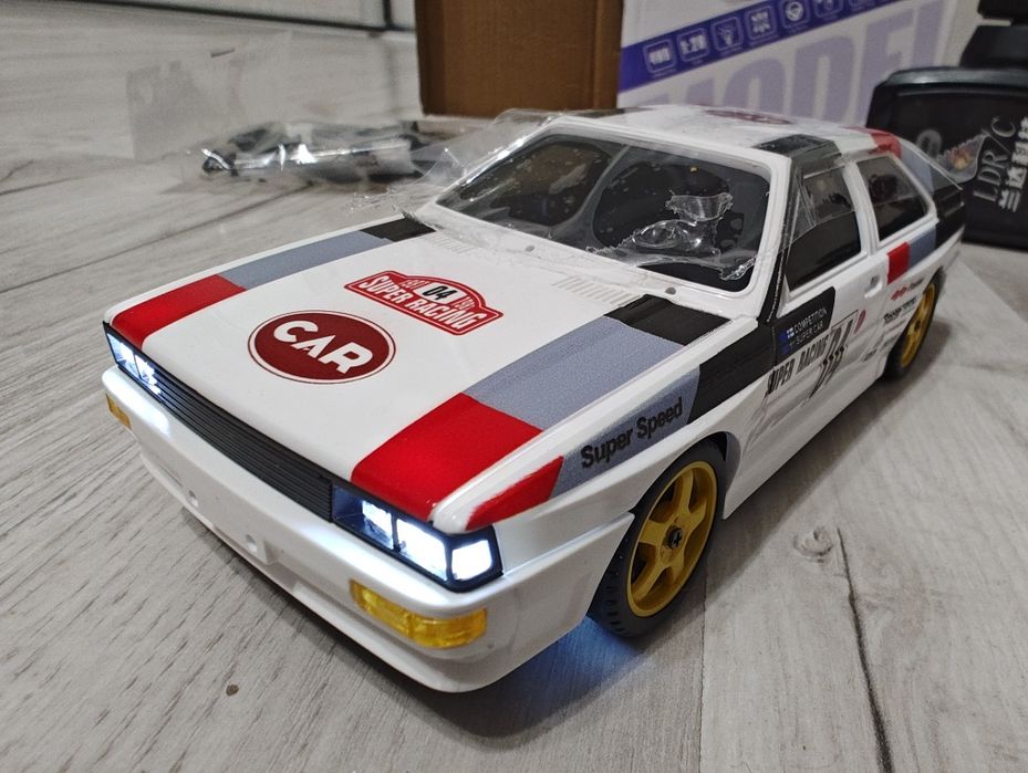 Samochód do driftu AUDI Quattro classic WRC 4WD drift żyroskop zdalni