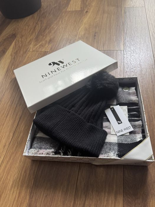 Czapka i szalik Ninewest